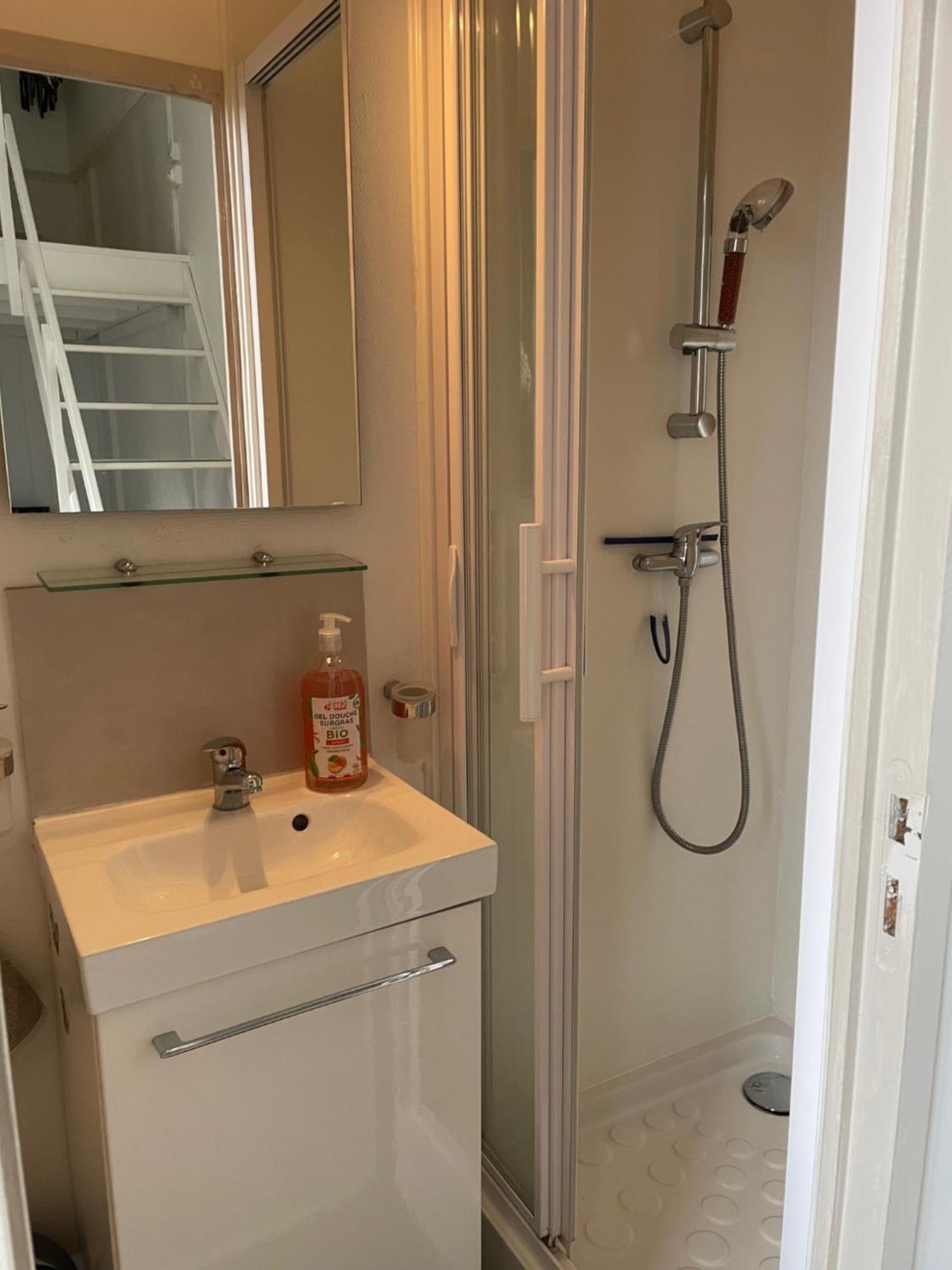Charmant Appartement T2 Plein Centre Ville Saint-Brieuc Luaran gambar